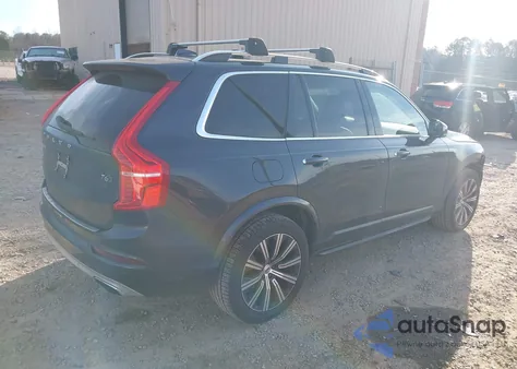 2017 Volvo Xc90 T6 Momentum z USA, uszkodzony, nr VIN YV4A22PK7H1174202